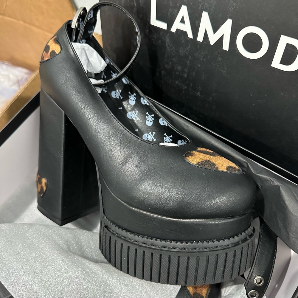 NWT Lamoda Own The Night Platform Mary Janes Leopard Black heels